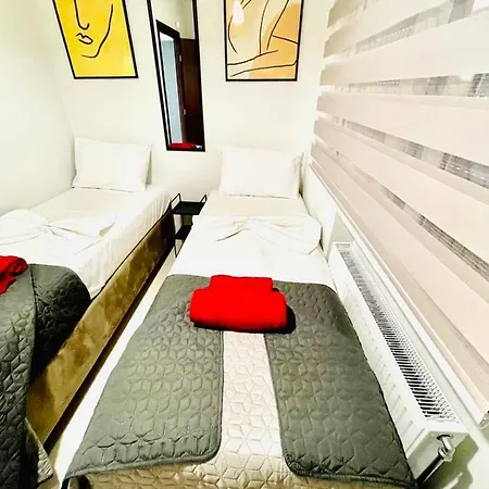 Apartament Phoenix Garden Ii Atena
